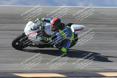 media/Oct-13-2025-Moto Forza (Mon) [[a66d839500]]/2-A Group/Session 2 (Bowl)/